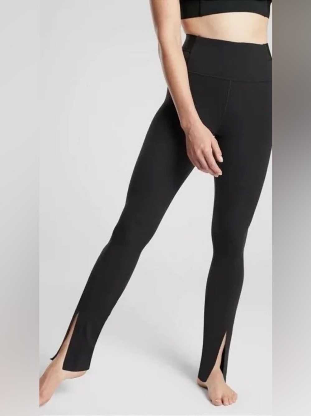 Athleta Aura Split Pant Black Size Medium yoga workout bottoms leggings